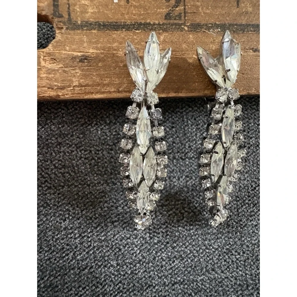 Vintage Rhinestone‎ Shoulder Duster Chandelier Clip On Earrings Bridgerton 40s